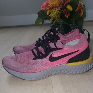 EUC Nike Epic React Flyknit Pink Blast